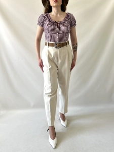 kremowe garniturowe spodnie zara