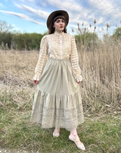 nowa khaki spódnica bawełna XS/S/M cottagecore róże 