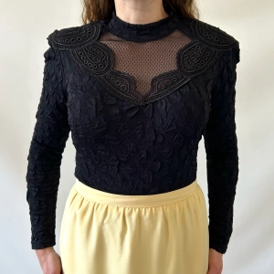czarne francuskie vintage body siateczkowy dekot